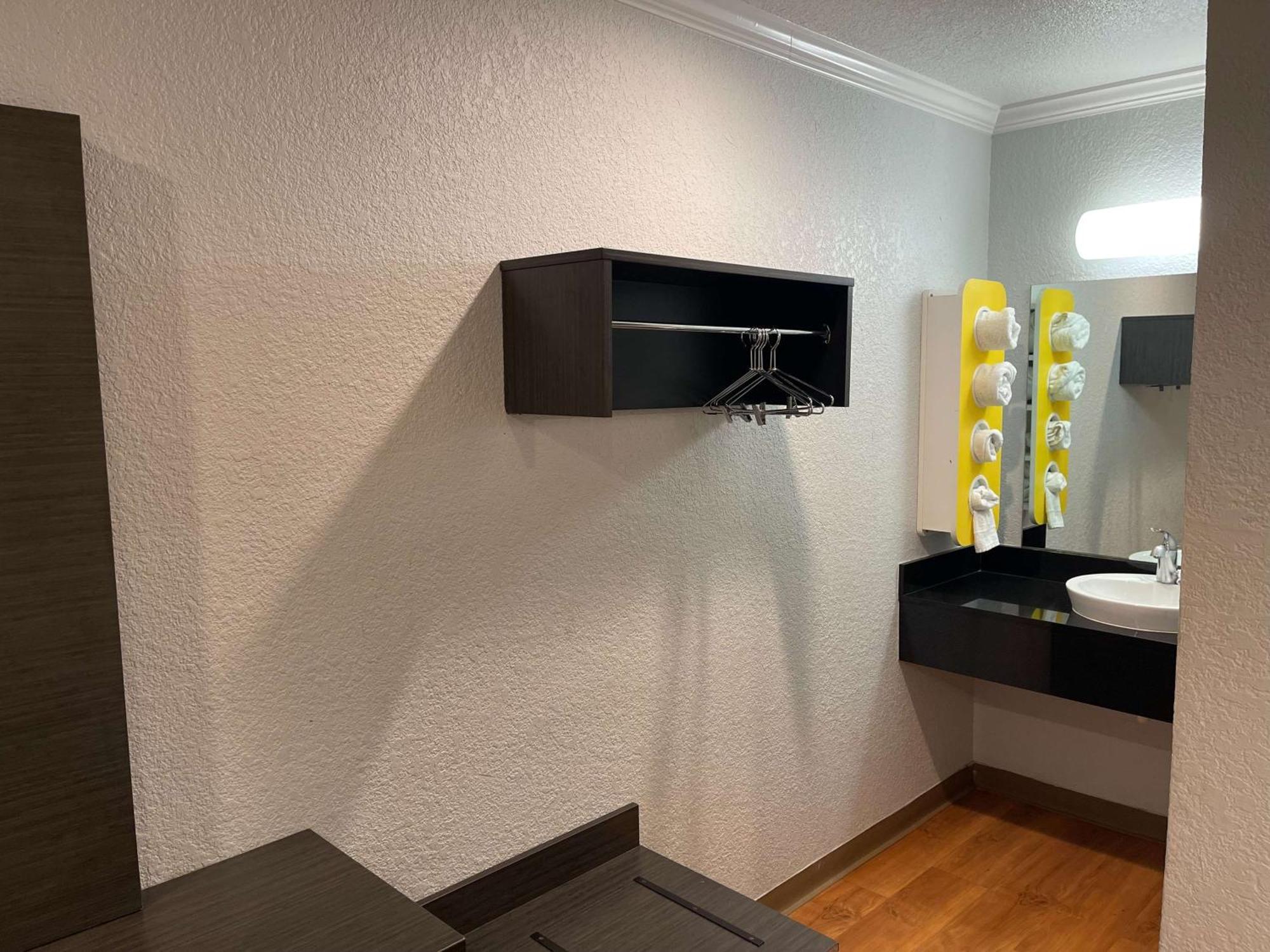 Motel 6 Sacramento, Ca - Downtown Luaran gambar