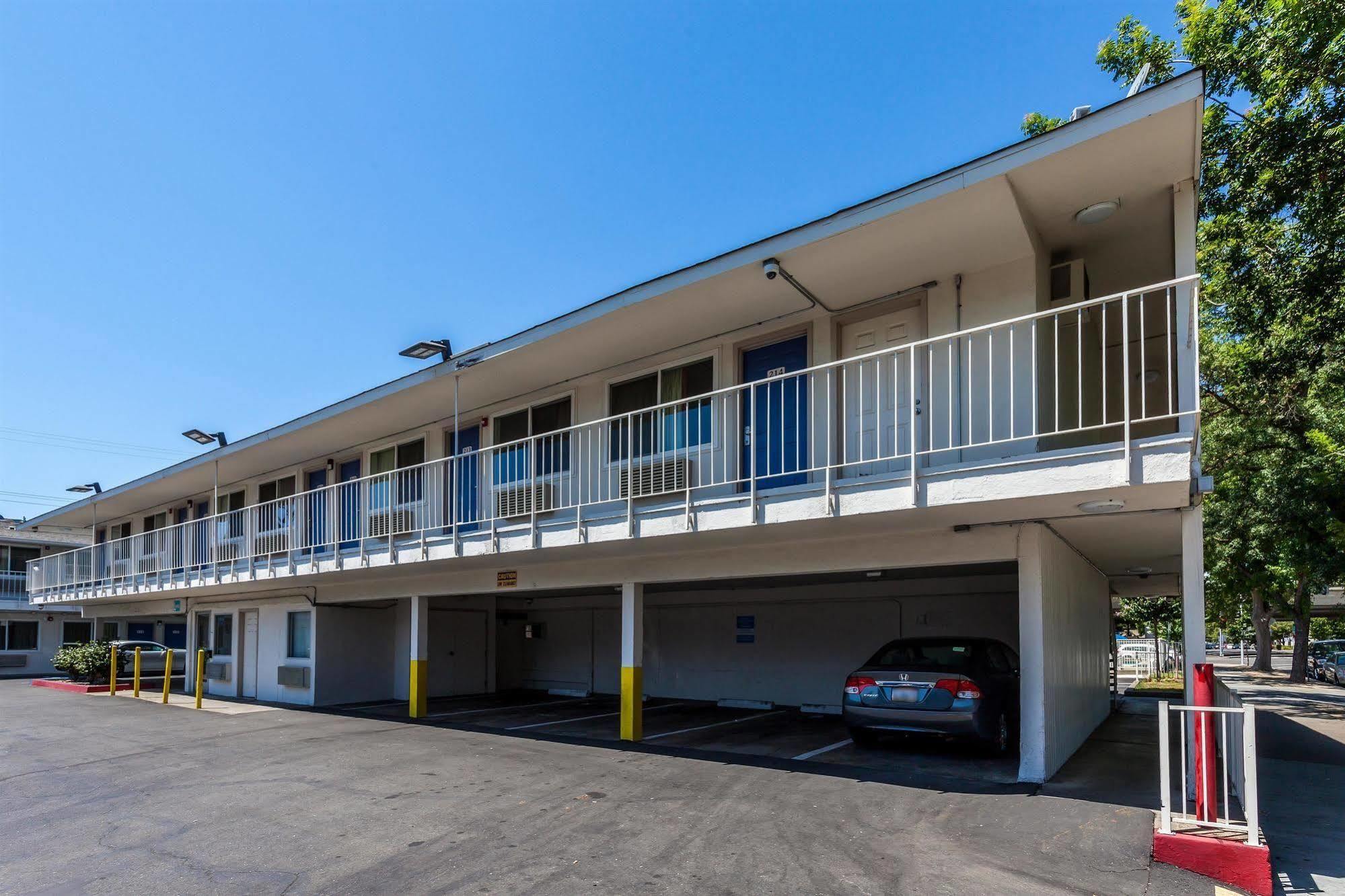Motel 6 Sacramento, Ca - Downtown Luaran gambar